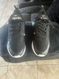 Nike vapor max size 9 women