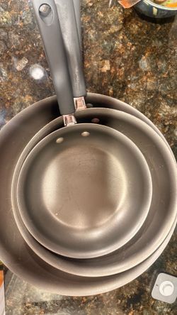 Non stick pans x3