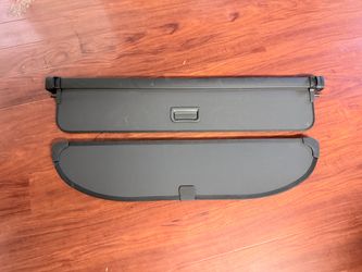 2023-2026 MASERATI GRECALE SUV REAR TRUNK RETRACTABLE CARGO COVER SHELF OEM