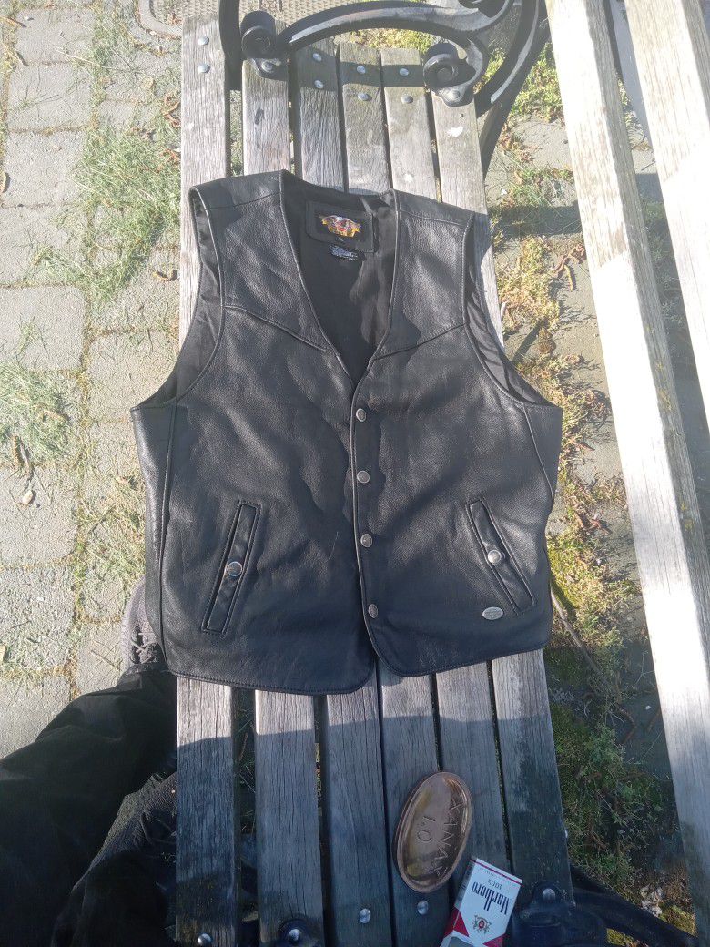Vintage Men Harley Davidson Black Leather Vest Ca03402 USA XL