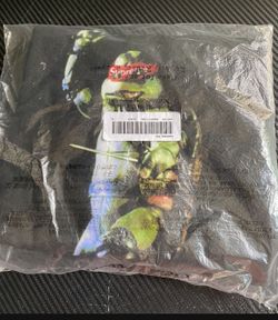 Supreme Raphael Tee XL