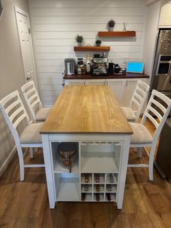 Dining Room Table with 4 Chairs