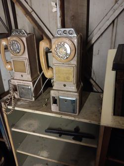 Man Cave Old School Pay Phone