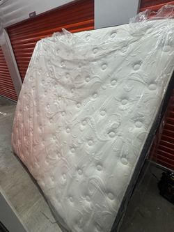 King size Mattress