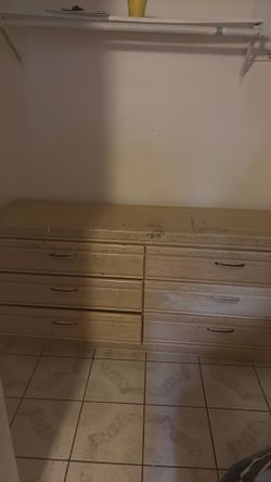 6 Drawer Dresser
