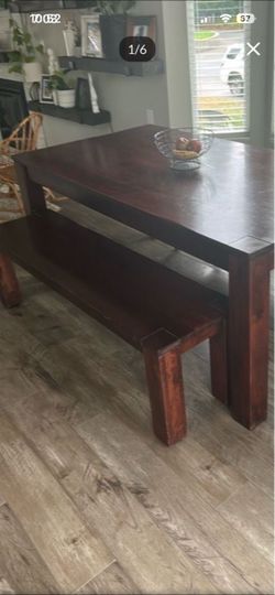 World market bench
