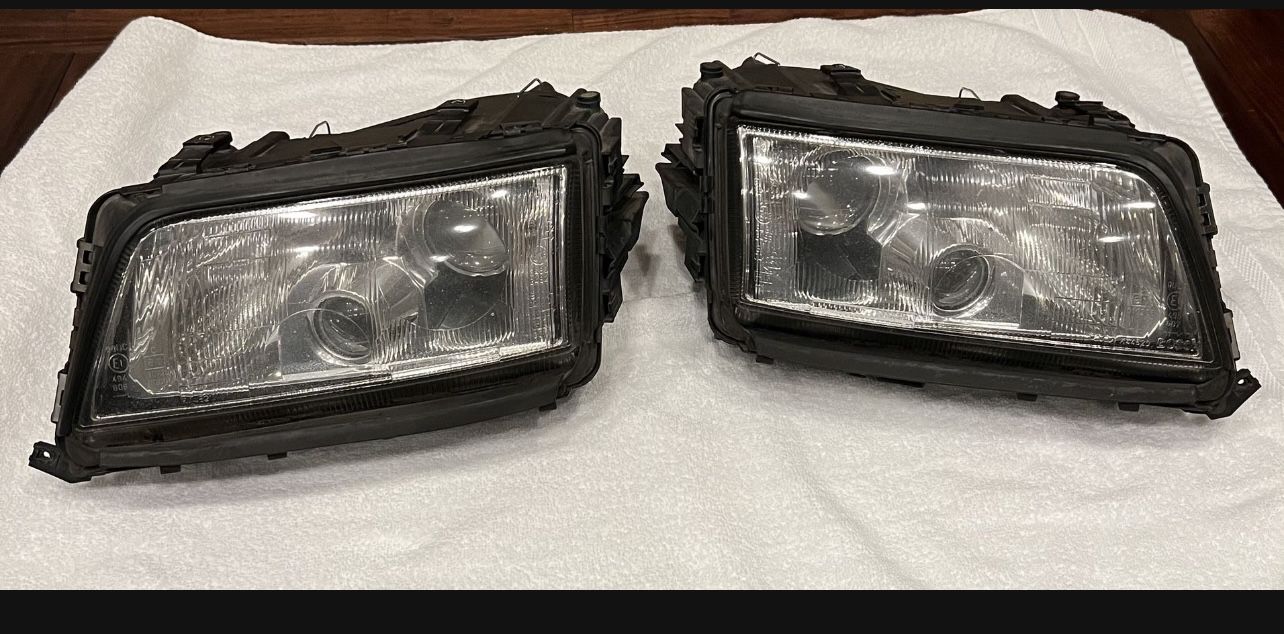 Audi A8 Headlight Set  Left And Right 1(contact info removed)