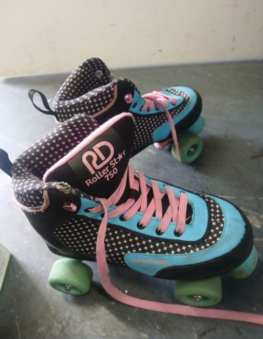 Rollerskates