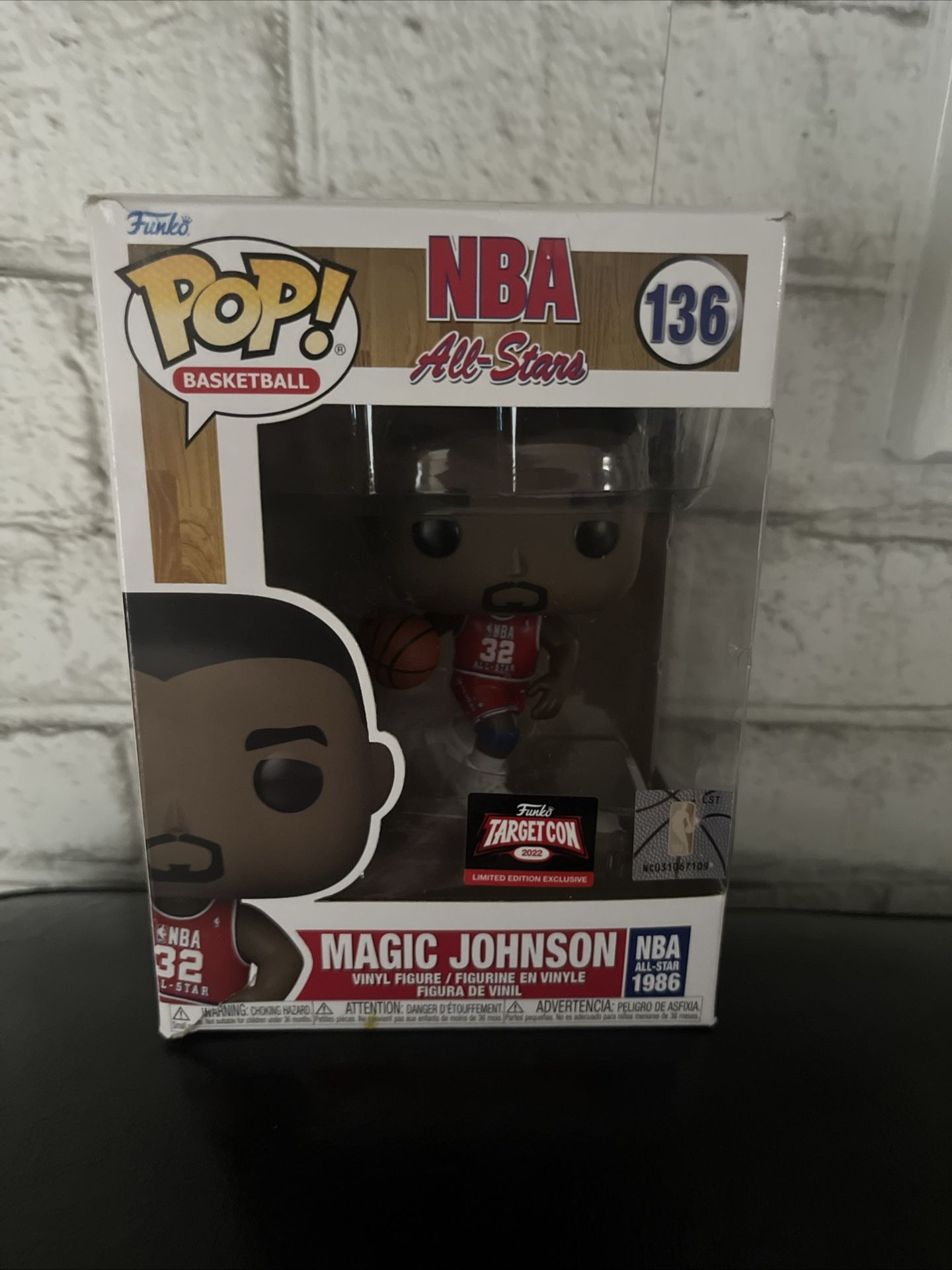 Funko Pop! NBA Legends - Magic Johnson #136 (Target Exclusive) - New