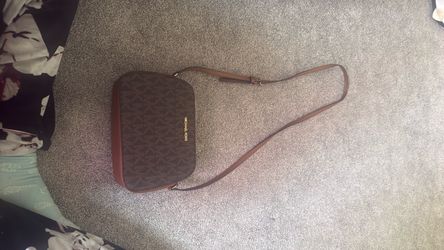 Michael kors cross body bag