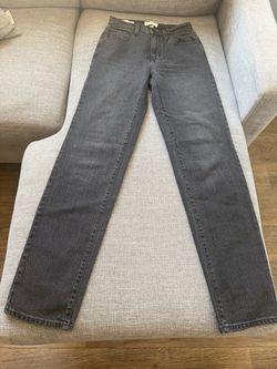 Women’s Straight Jeans