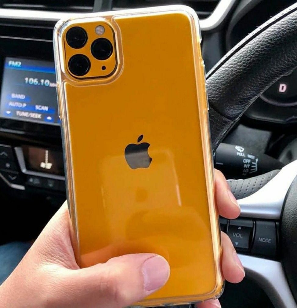 Phone warps and Clear case