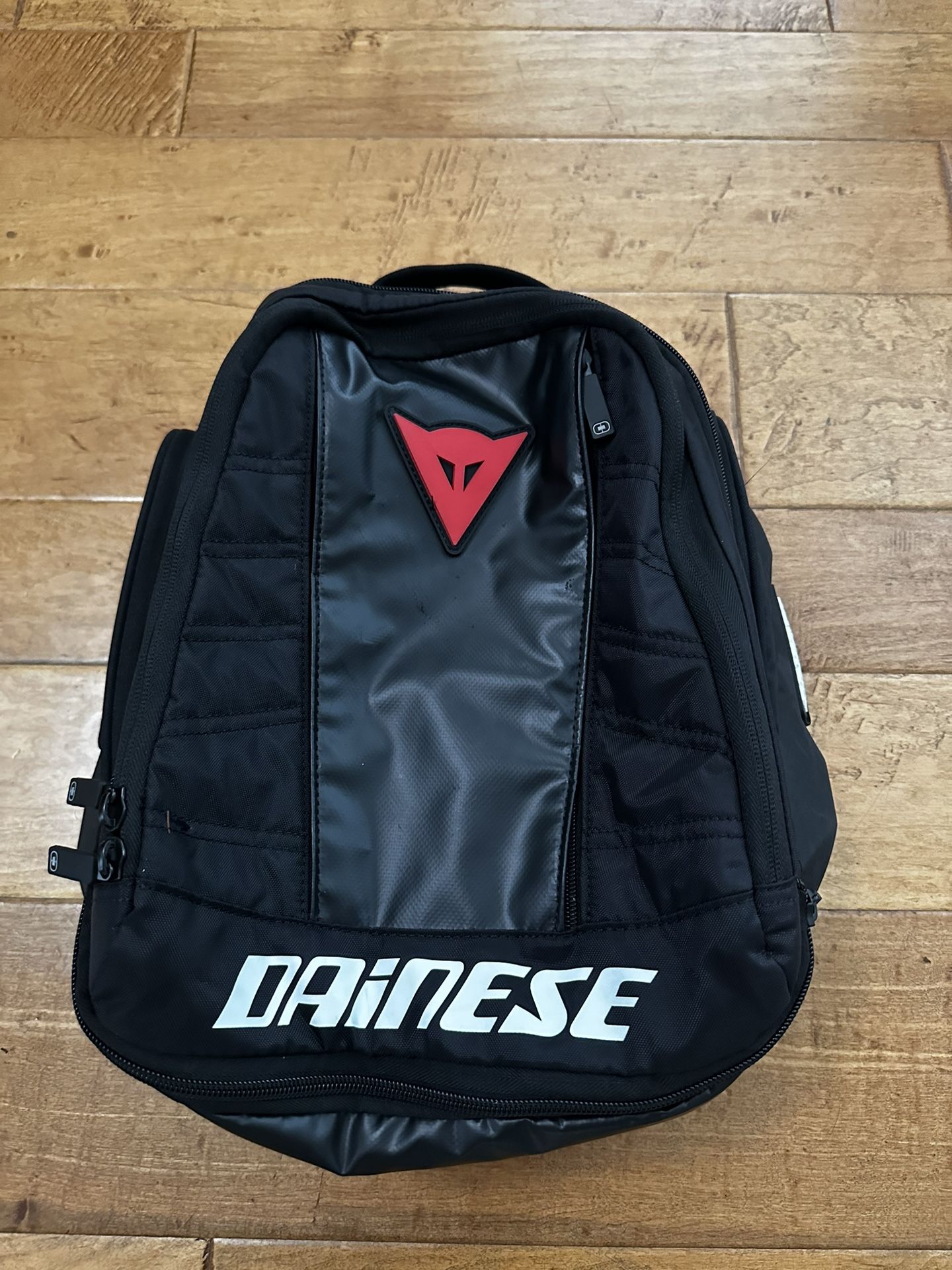 Dainese D-Tail Motorcycle Tail Bag for Sale in Manhattan Beach, CA 