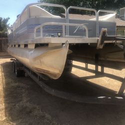 Pontoon boat 1992 Grumman   Funship 24