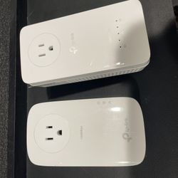 Direct Electricity Line Plug In WiFi/ LAN Cable Extender