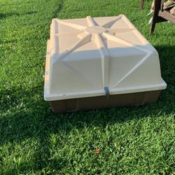 Camping  Box 50$