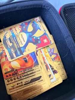 Gold Foil Pokémon Cards Bundle