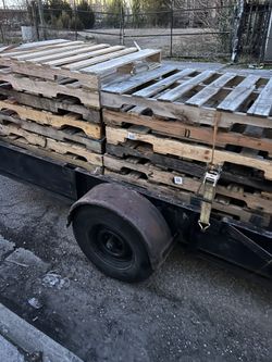 $5 Pallets 