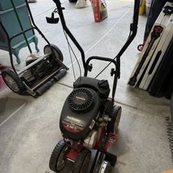Gas lawn edger