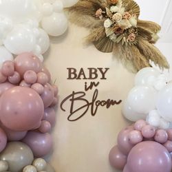 MASTRON Baby In Bloom Sign, 16”X24” Felt Letter Baby Shower Sign Baby In Bloom Party Decor Backdrop For Boy Or Girl Baby Shower Gender Reveal 1st Birt