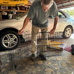 FREE -               Exercise Pen (Dogs Or Cats)