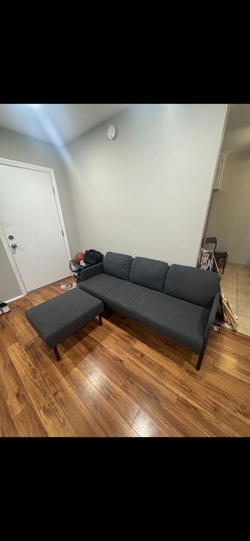 Couch (Includes Foot Rest)