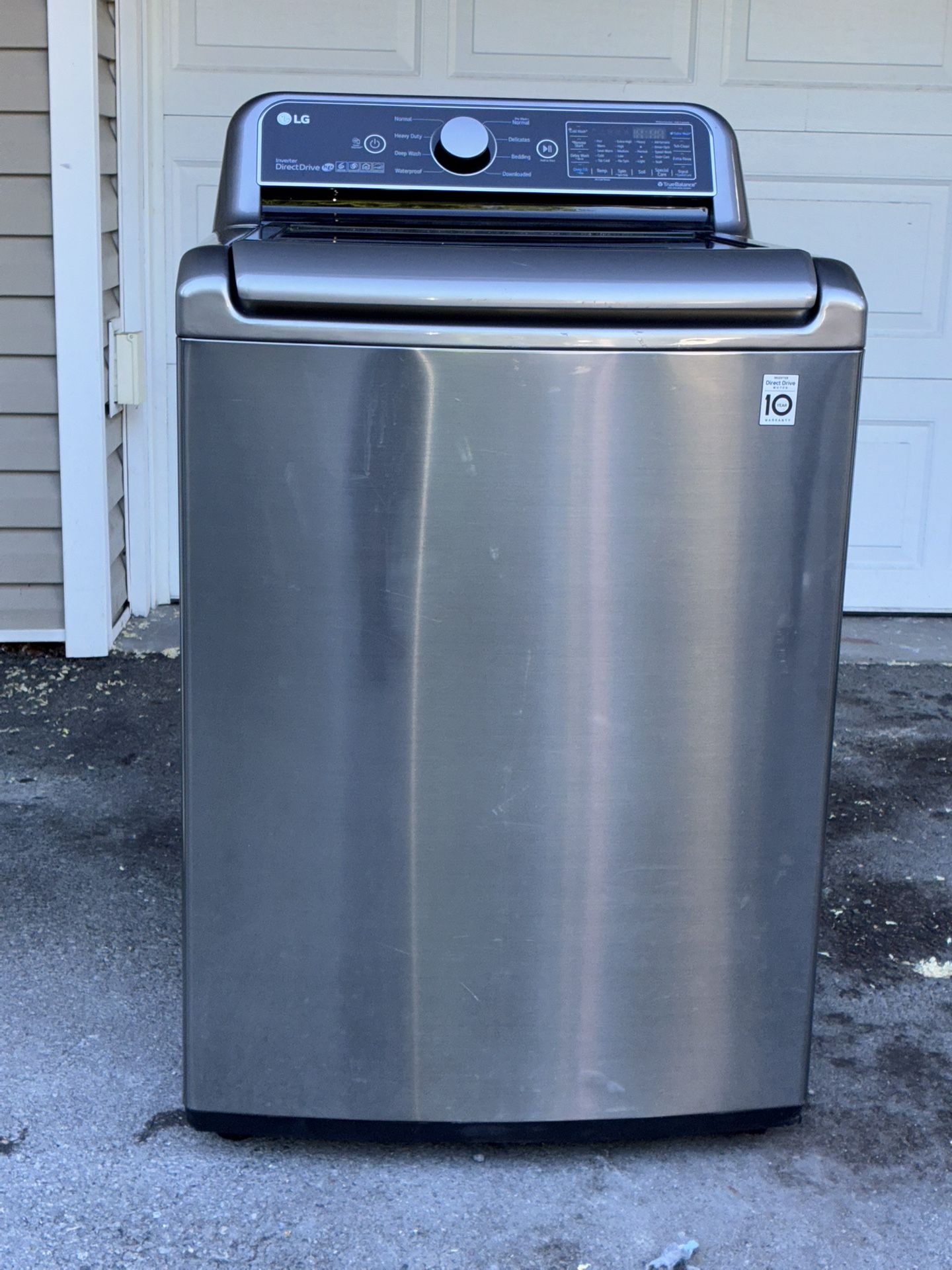 LG TOP LOAD WASHER. WORKS PERFECT. 30 DAYS WARRANTY.