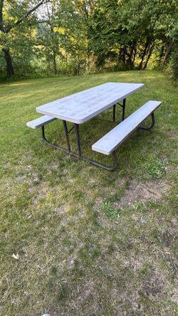 Foldable Plastic Bench
