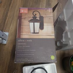 Outdoor Wall Lantern