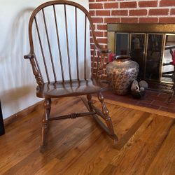 Rocking Chair 