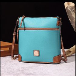 Retro Fashion Messenger Bag for Women - Durable Vegan Leather Satchel, Classic and Elegant Shoulder Bag for Daily Use, Casual, Work and College