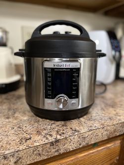 Instant Pot Ultra 8 Qt 10-in-1 Multi- Use Programmable Pressure Cooker,  Slow Cooker, Rice Cooker, Yogurt Maker, Cake Maker, Egg Cooker, Sauté
