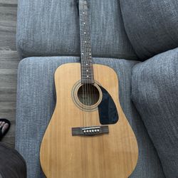 Fender Acoustic Guitar FA-100