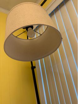 Floor lamp