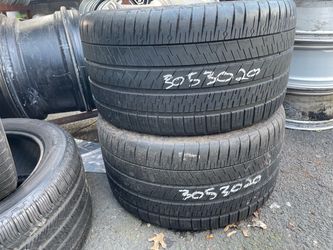 305/30ZR20 Michelin used pair of matching 2 tires in great condition 100$ each tire plus tax . Mount available but not included. Wheel alignment ava