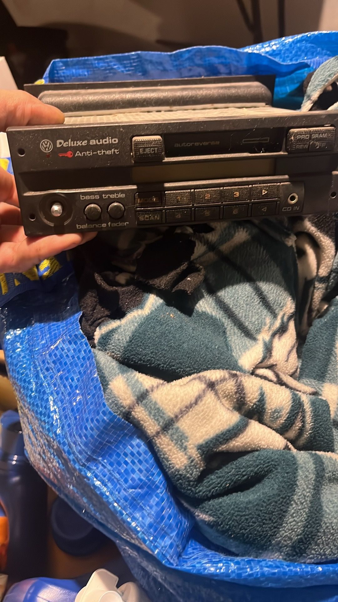 90-96 Volkswagen Golf/ Jetta Factory Radio