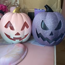 Jack-o-Lantern Pumpkins 🎃 