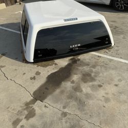 Leer Camper For Chevy Silverado 1500 5’5” Good Condition 