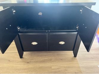 Side cabinet