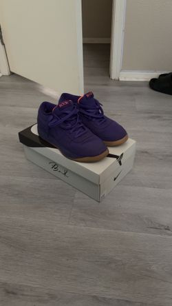 D Book 1s with box