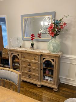 Dining room table and hutch