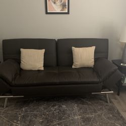 Like New LEATHER FUTON