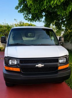 2010 Chevrolet Express 2500 Cargo Van - 100k Miles