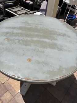 Free table with 4 chairs