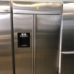 Ge Profile 48”Wide Stainless Steel Side By Side Refrigerator 