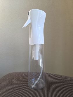 Spray bottle