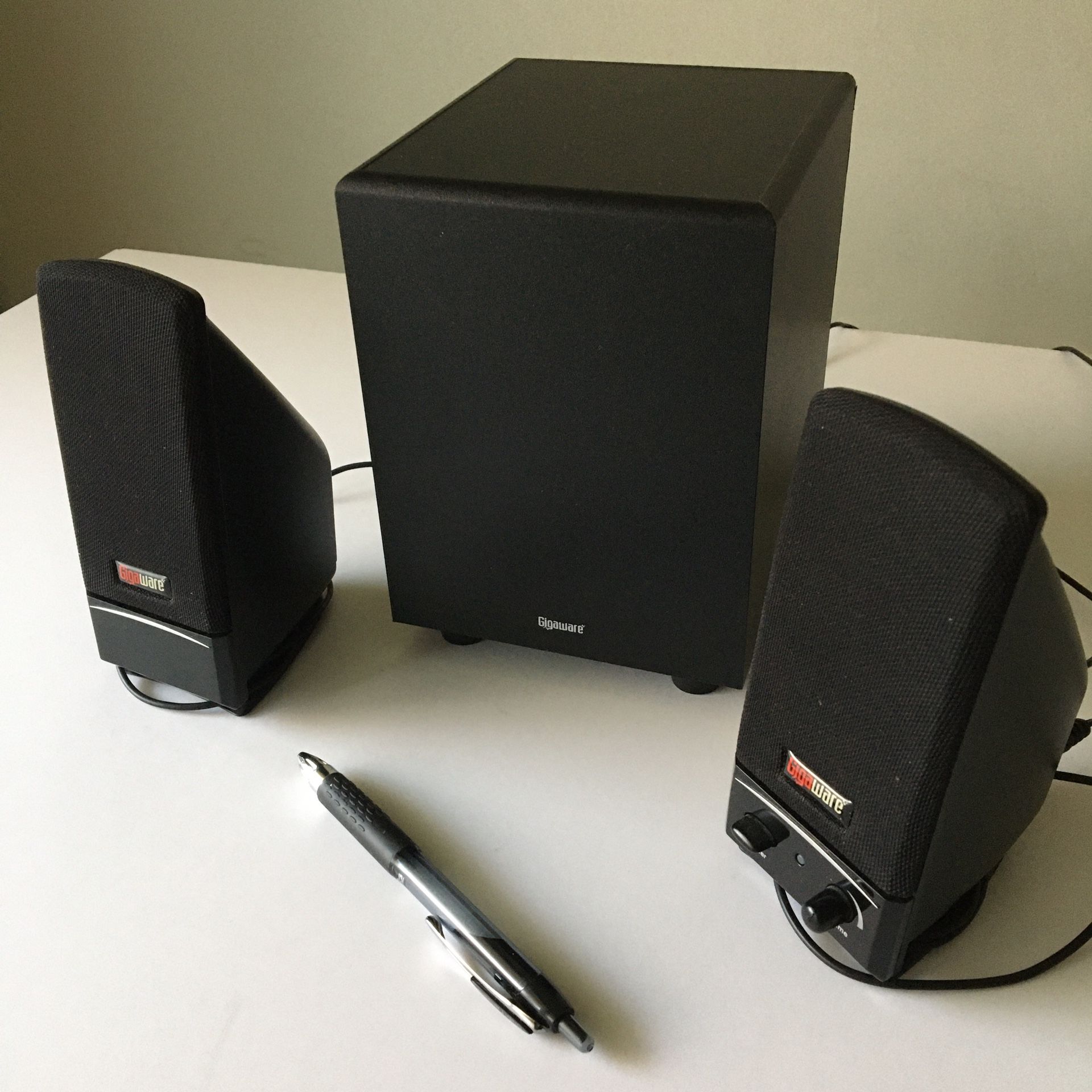 Gigaware 2.1 Multimedia speakers with subwoofer