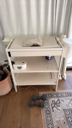 Baby changing table - white wood - shelves and hanging storage