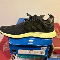 Used Adidas Tennis Shoes