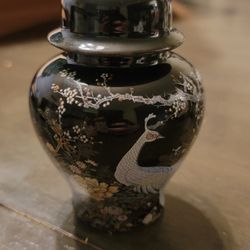 Shibata Japan Black Vase/ginger Jar Peacock